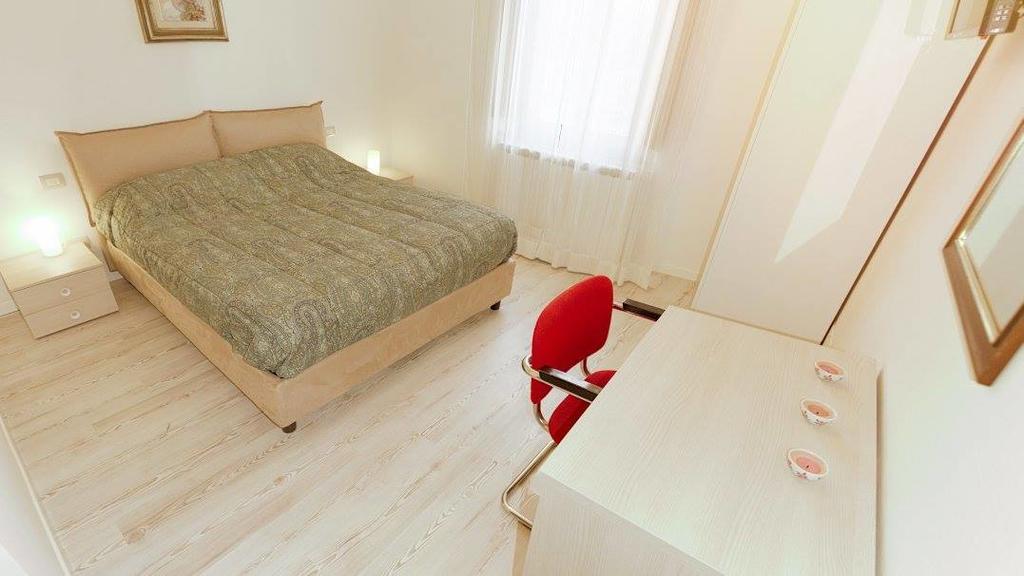 Guest House Il Naif Флоренция Экстерьер фото